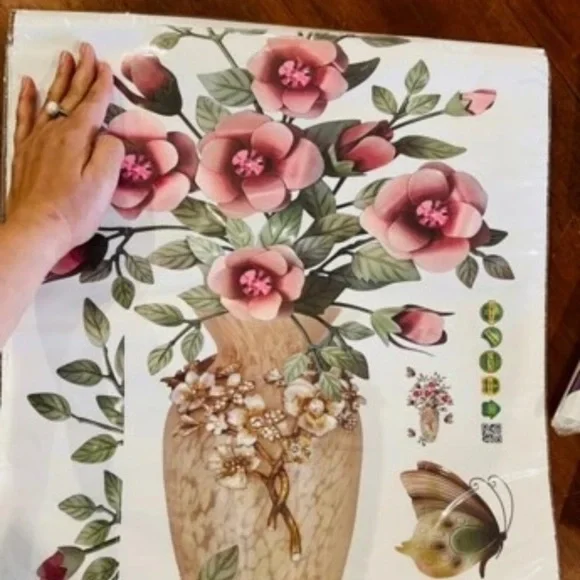 🌺Flower Print Wall Decal🌺 - Picture 5 of 6